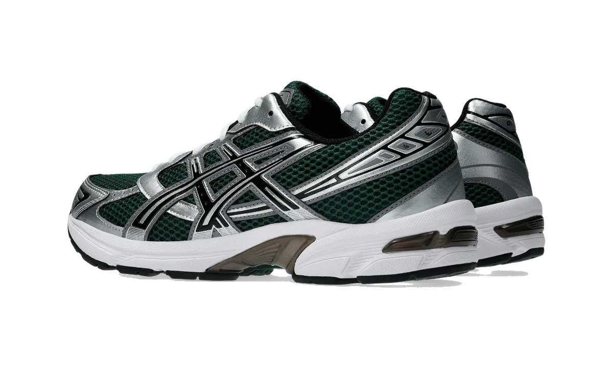 Overkicks - ASICS Gel-1130 Evergreen Black (1203A609-301) - par completo