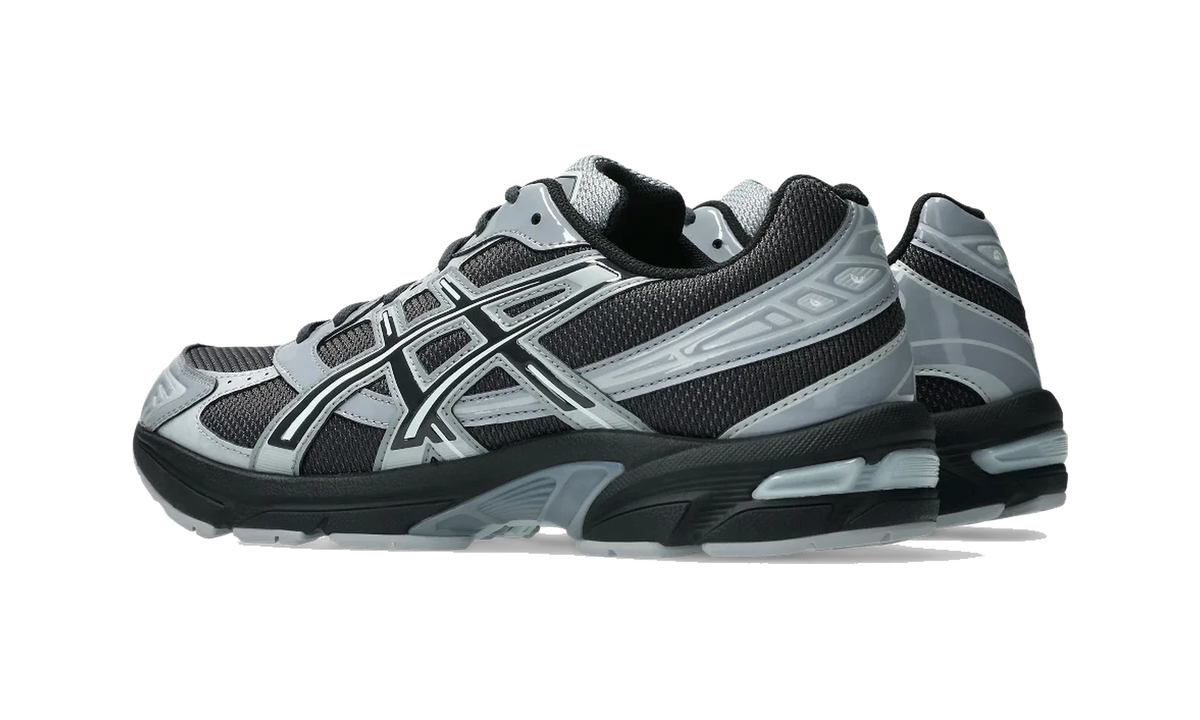 Overkicks - ASICS Gel-1130 Graphite Grey Gravel (1203B045-020) - par completo