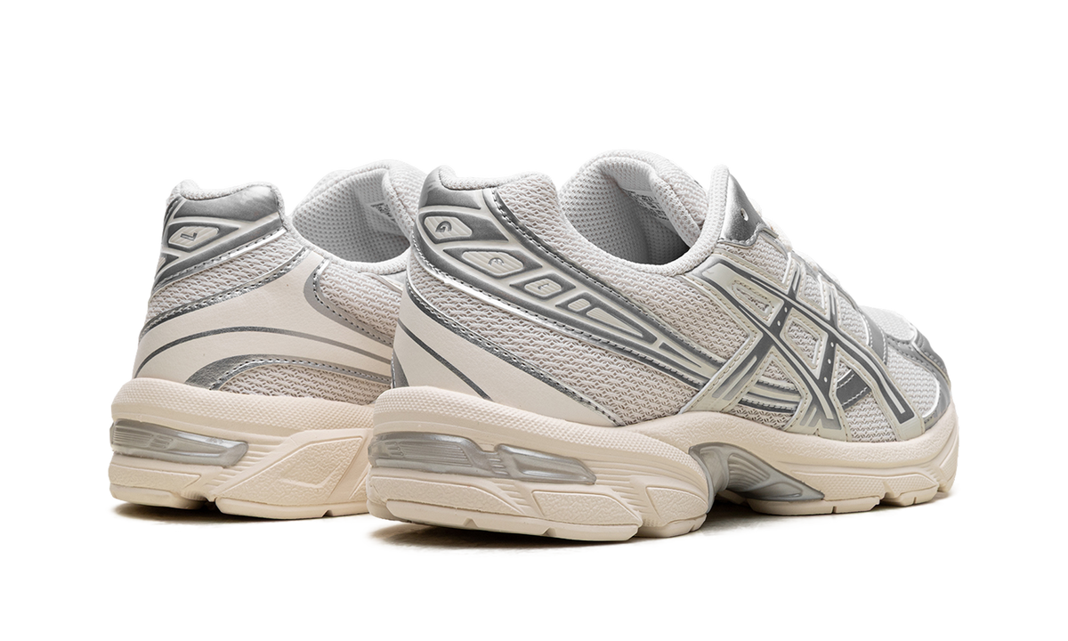 Overkicks - ASICS Gel-1130 Holiday Pack Cream Pure Silver (1203A997-100) - par completo