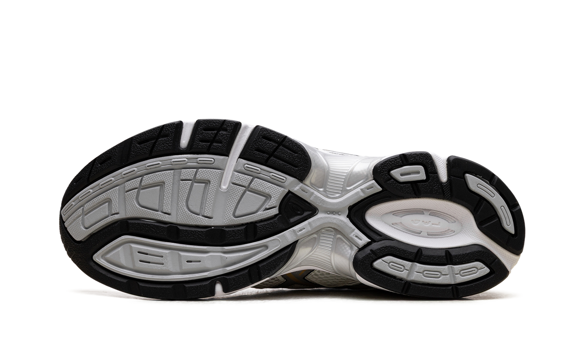 Overkicks - ASICS Gel-1130 Lapstone & Hammer 10 Year (1203A582-100) - vista superior