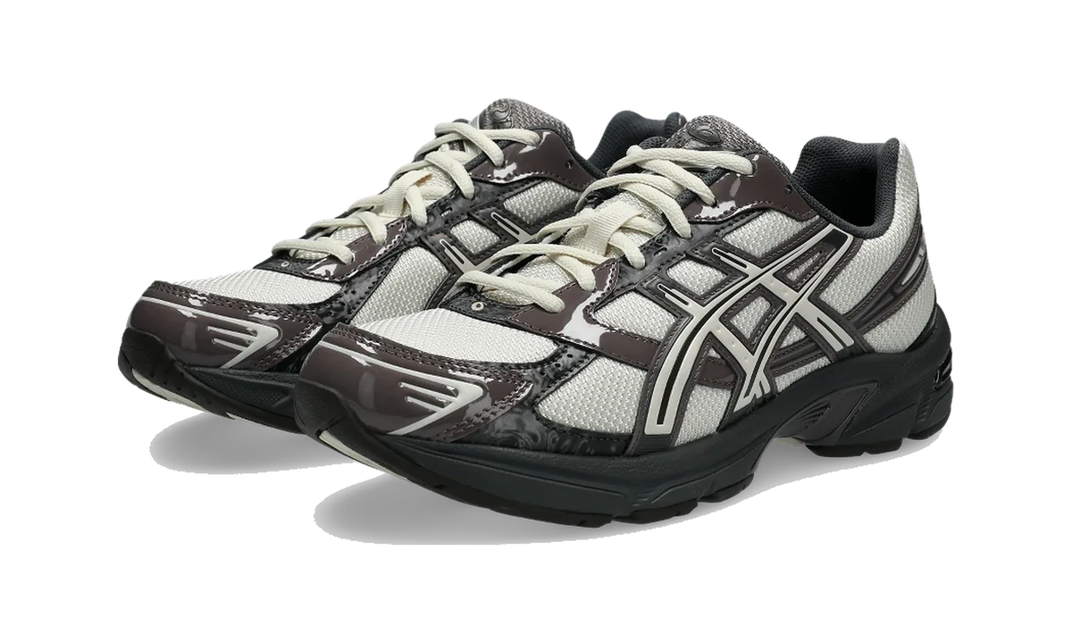 Overkicks - ASICS Gel-1130 Oatmeal Obsidian Grey (1203B045-250) - vista trasera