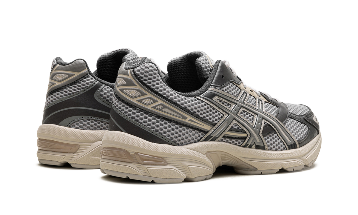 Overkicks - ASICS Gel-1130 Oyster Grey (1201A256-025) - par completo