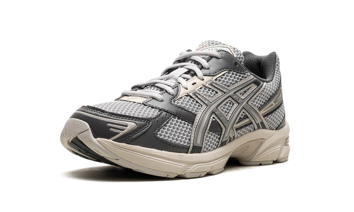 Overkicks - ASICS Gel-1130 Oyster Grey (1201A256-025) - detalle suela
