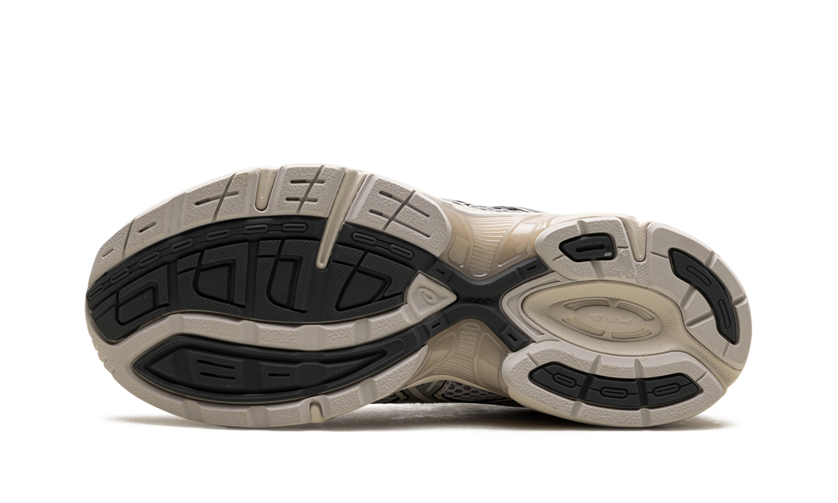 Overkicks - ASICS Gel-1130 Oyster Grey (1201A256-025) - vista superior