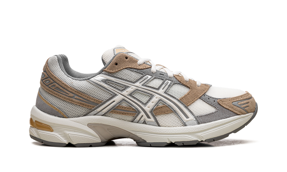 Overkicks - ASICS Gel-1130 Pale Oak Clay Grey (1203A610-200) - detalle talon