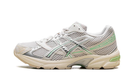 Overkicks - ASICS Gel-1130 Pale Oak Menthol (Womens) (1202A164-200) - vista lateral