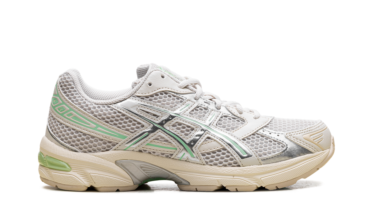 Overkicks - ASICS Gel-1130 Pale Oak Menthol (Womens) (1202A164-200) - detalle talon