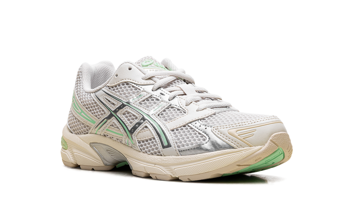 Overkicks - ASICS Gel-1130 Pale Oak Menthol (Womens) (1202A164-200) - detalle lateral interior