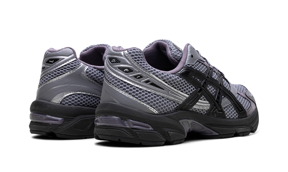 Overkicks - ASICS Gel-1130 Sheet Rock Black (1203A633-020) - par completo