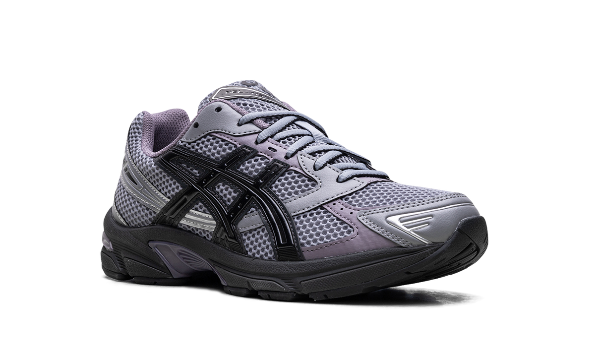 Overkicks - ASICS Gel-1130 Sheet Rock Black (1203A633-020) - detalle lateral interior