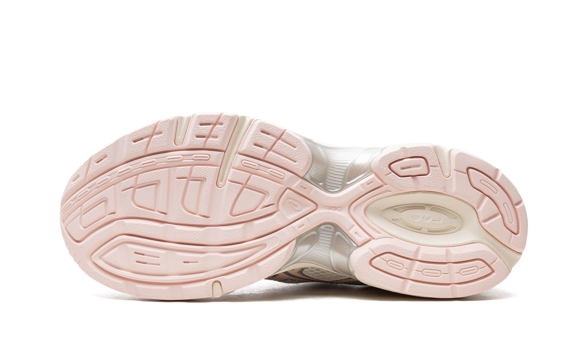 Overkicks - ASICS Gel-1130 Silver Pack Pink (Womens) (1202A505-100) - vista superior