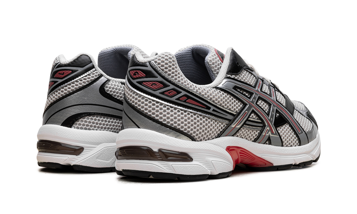 Overkicks - ASICS Gel-1130 Smoke Grey Pure Silver Red (1201A256-024) - par completo
