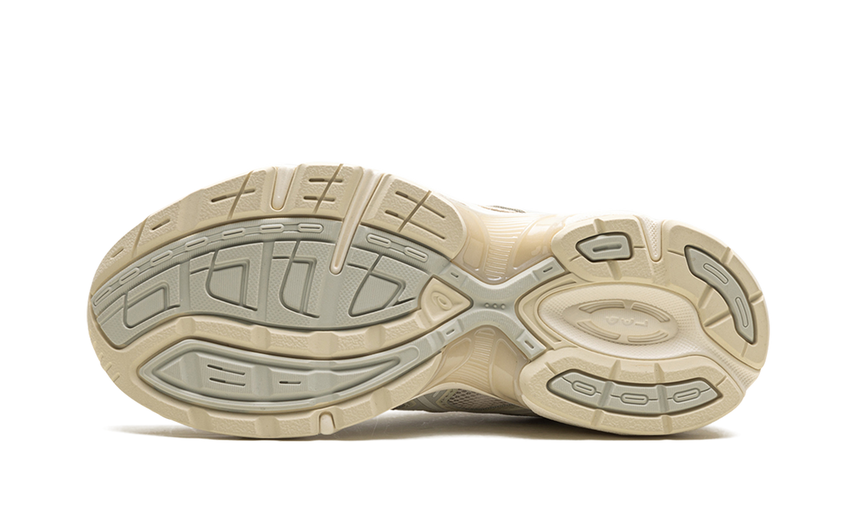Overkicks - ASICS Gel-1130 Vanilla White Sage (1201A255-252) - vista superior
