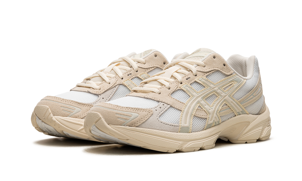 Overkicks - ASICS Gel-1130 White Birch (Womens) (1202A163-100) - vista trasera