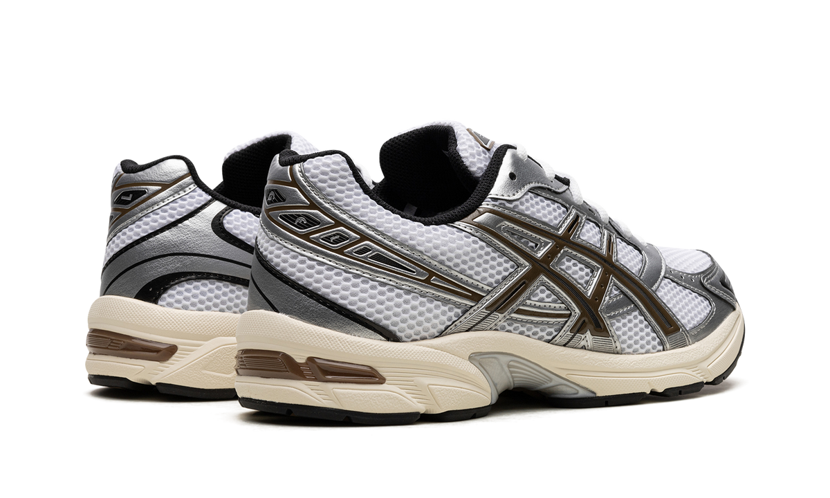 Overkicks - ASICS Gel-1130 White Clay Canyon (1201A256-113) - par completo