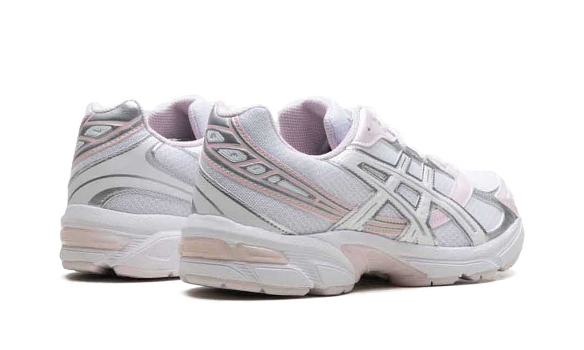 Overkicks - ASICS Gel-1130 White Crystal Pink (Womens) (1202A526-101) - par completo