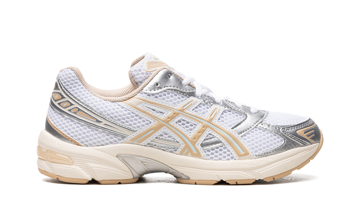 Overkicks - ASICS Gel-1130 White Dune (Womens) (1202A164-111) - detalle talon
