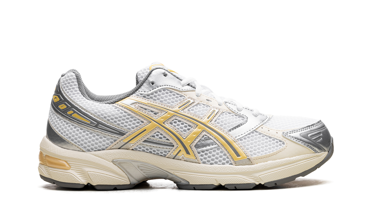 Overkicks - ASICS Gel-1130 White Faded Yellow (Womens) (1202A164-118) - detalle talon