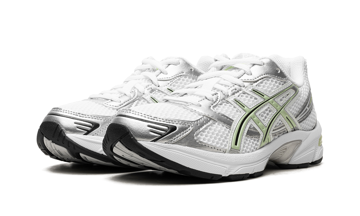 Overkicks - ASICS Gel-1130 White Jade (Womens) (1202A164-112) - vista trasera