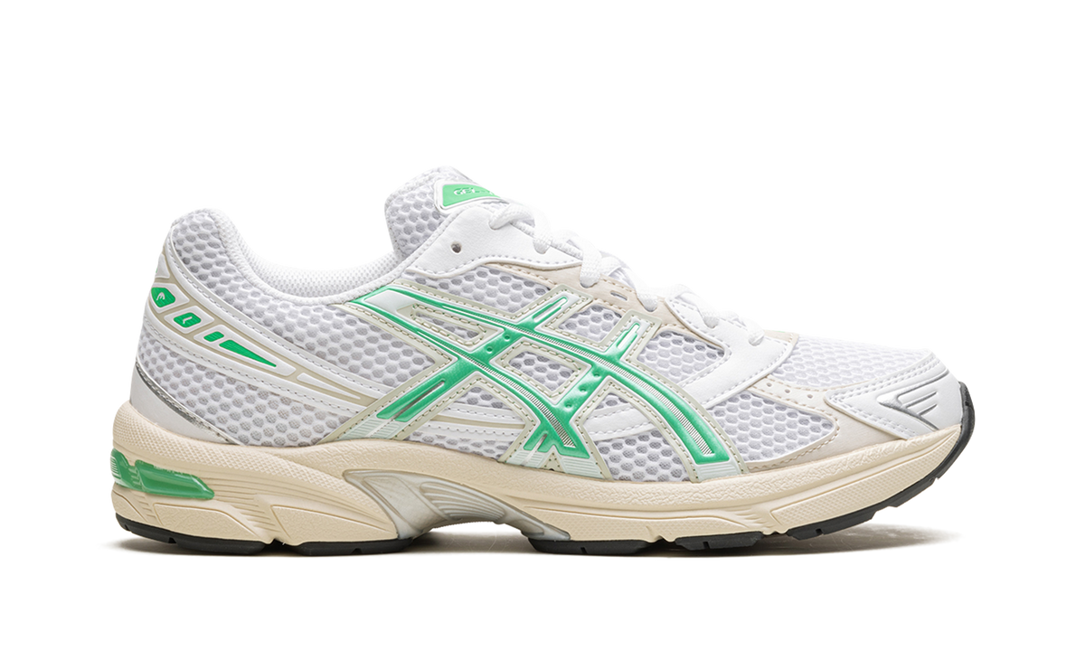 Overkicks - ASICS Gel-1130 White Malachite Green Off White Midsole (Womens) (1202A164-114) - detalle talon