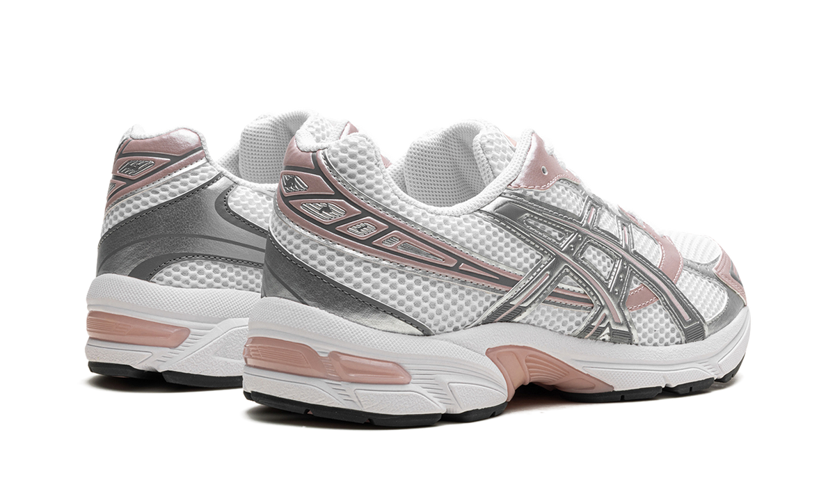 Overkicks - ASICS Gel-1130 White Neutral Pink (Womens) (1202A164-117) - par completo
