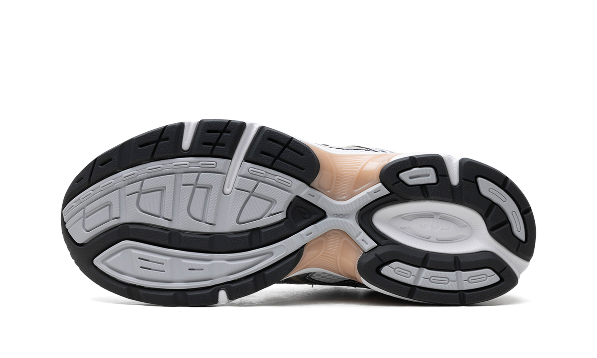 Overkicks - ASICS Gel-1130 White Wood Crepe (1201A256-117) - vista superior