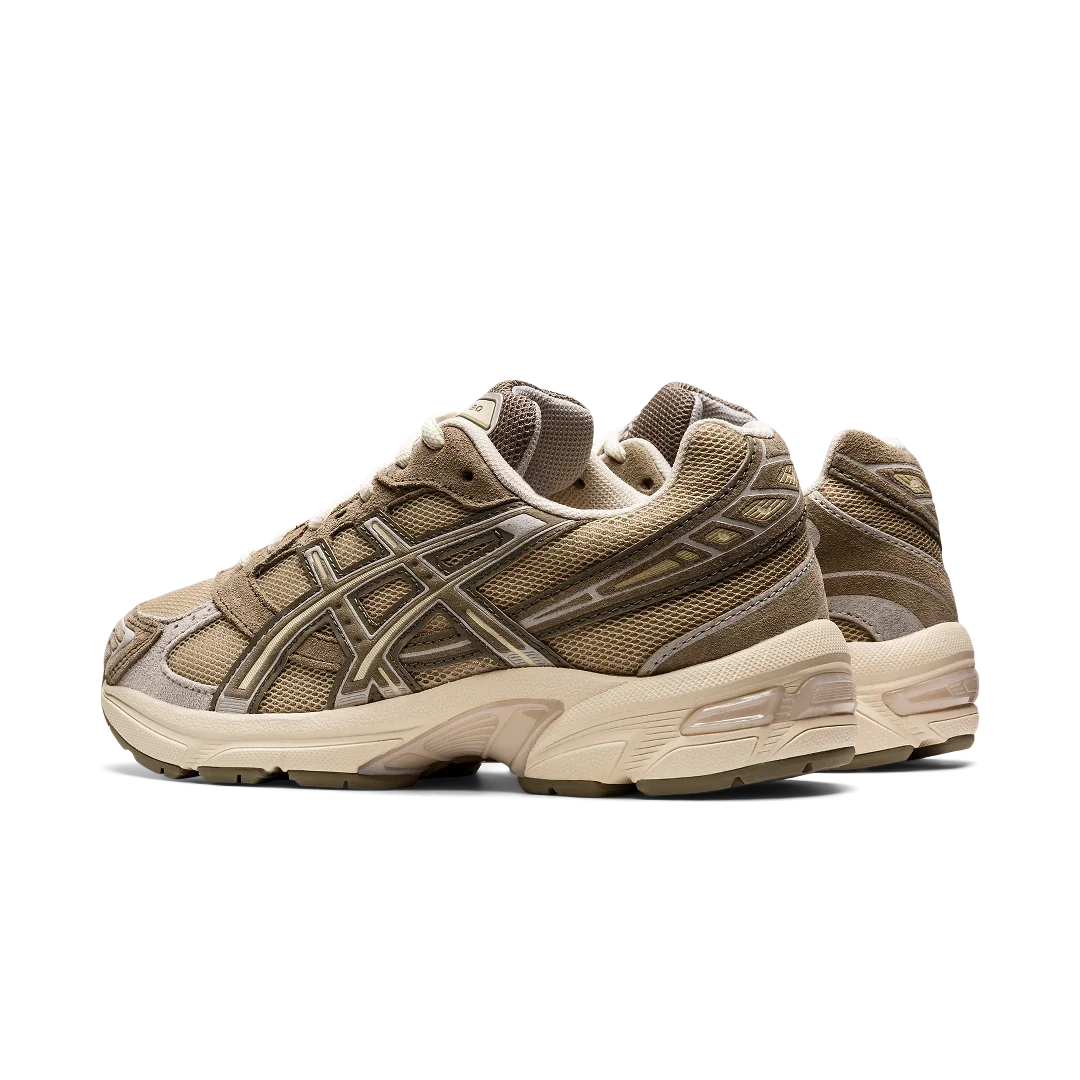 Overkicks - ASICS Gel-1130 Wood Crepe Mink (Womens) (1202A163-200) - par completo