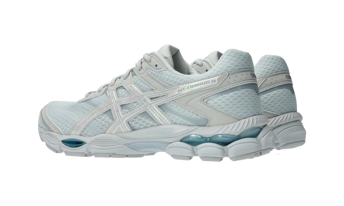 Overkicks - ASICS Gel-Cumulus 16 Airy Blue Glacier Grey (1203A887-400) - par completo