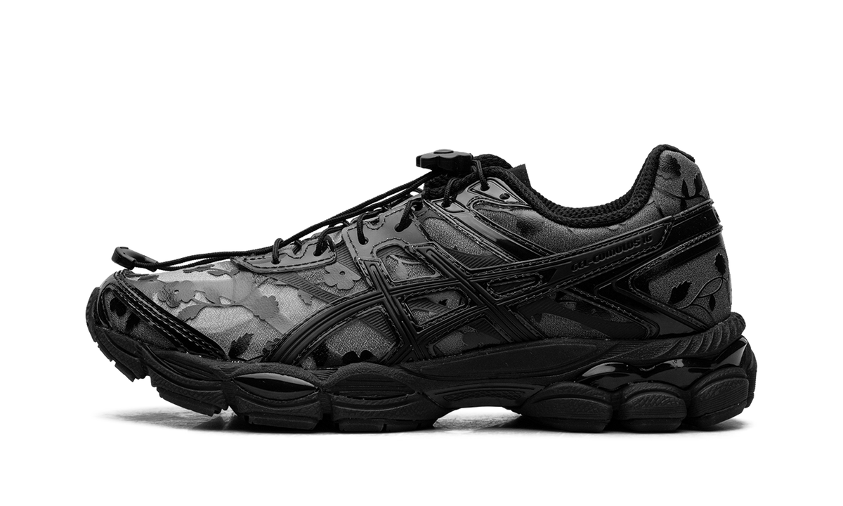Overkicks - ASICS Gel-Cumulus 16 Cecilie Bahnsen Floral Pack Black (1203A762-001) - vista lateral