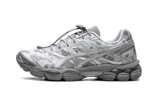 Overkicks - ASICS Gel-Cumulus 16 Cecilie Bahnsen Floral Pack Glacier Grey (1203A762-020) - vista lateral