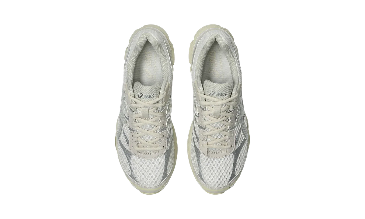 Overkicks - ASICS Gel-Cumulus 16 Cream Pure Silver (1203A733-107) - detalle suela