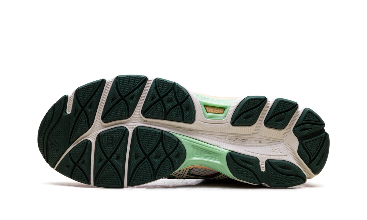 Overkicks - ASICS Gel-Cumulus 16 Green Cream Ivory (1203A763-100) - vista superior