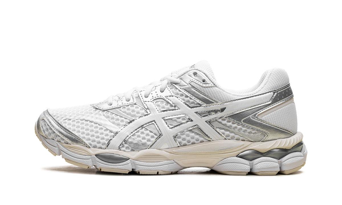 Overkicks - ASICS Gel-Cumulus 16 White (1203A733-102) - vista lateral