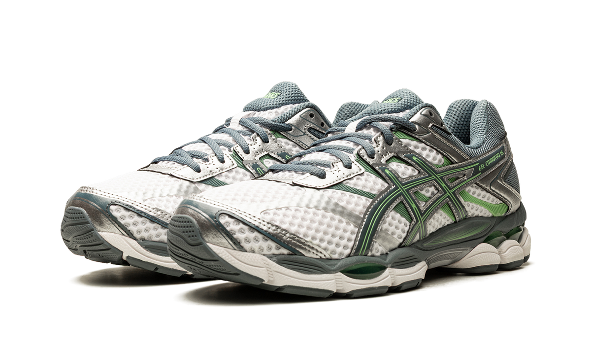Overkicks - ASICS Gel-Cumulus 16 White Ironclad (1203A733-100) - vista trasera