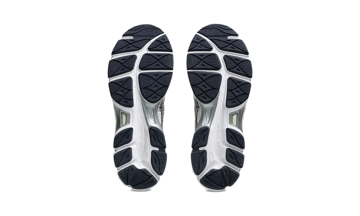 Overkicks - ASICS Gel-Cumulus 16 White Midnight (1203A733-103) - vista superior