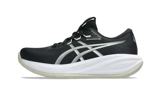Overkicks - ASICS Gel-Cumulus 28 Black White (Womens) (1012B916-002) - vista lateral