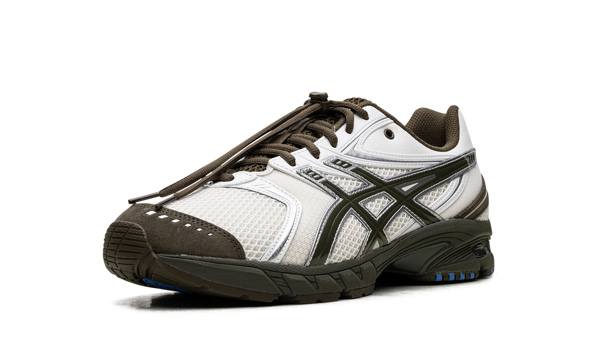 Overkicks - ASICS Gel-DS Trainer 14 Temptation Vacation (1203A810-101) - detalle suela