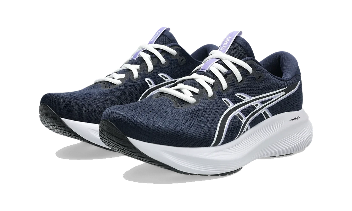 Overkicks - ASICS Gel-Excite 11 Midnight White (Womens) (1012B861-404) - vista trasera