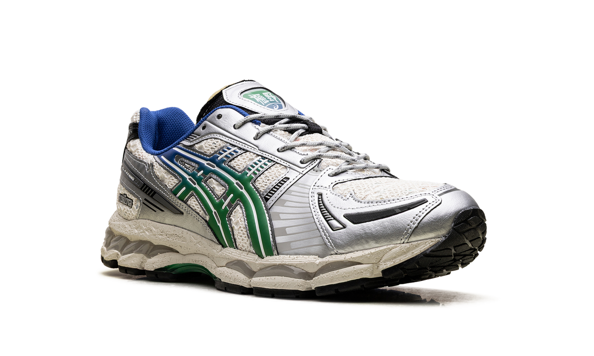 Overkicks - ASICS Gel-Kayano 12.1 CARNIVAL Hidden Layers of Phra Nakhon (1203A916-100) - detalle lateral interior