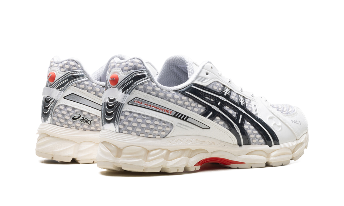 Overkicks - ASICS Gel-Kayano 12.1 PACE Cream Black (1203B001-100) - par completo