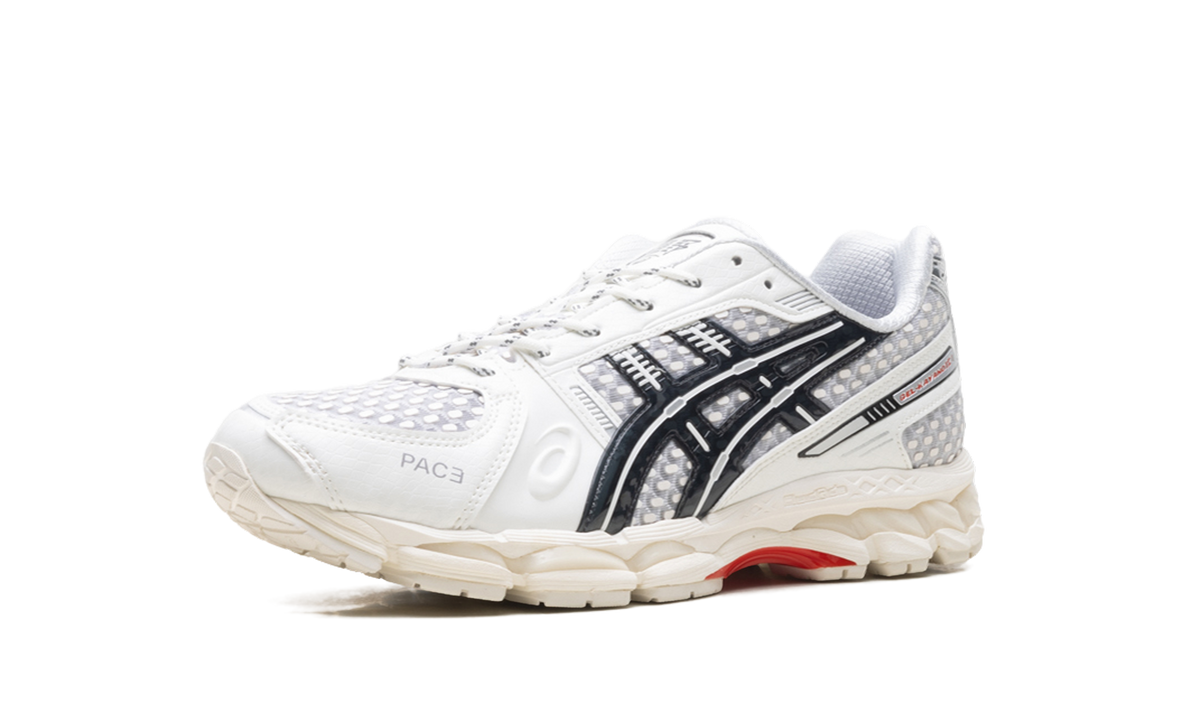Overkicks - ASICS Gel-Kayano 12.1 PACE Cream Black (1203B001-100) - detalle suela
