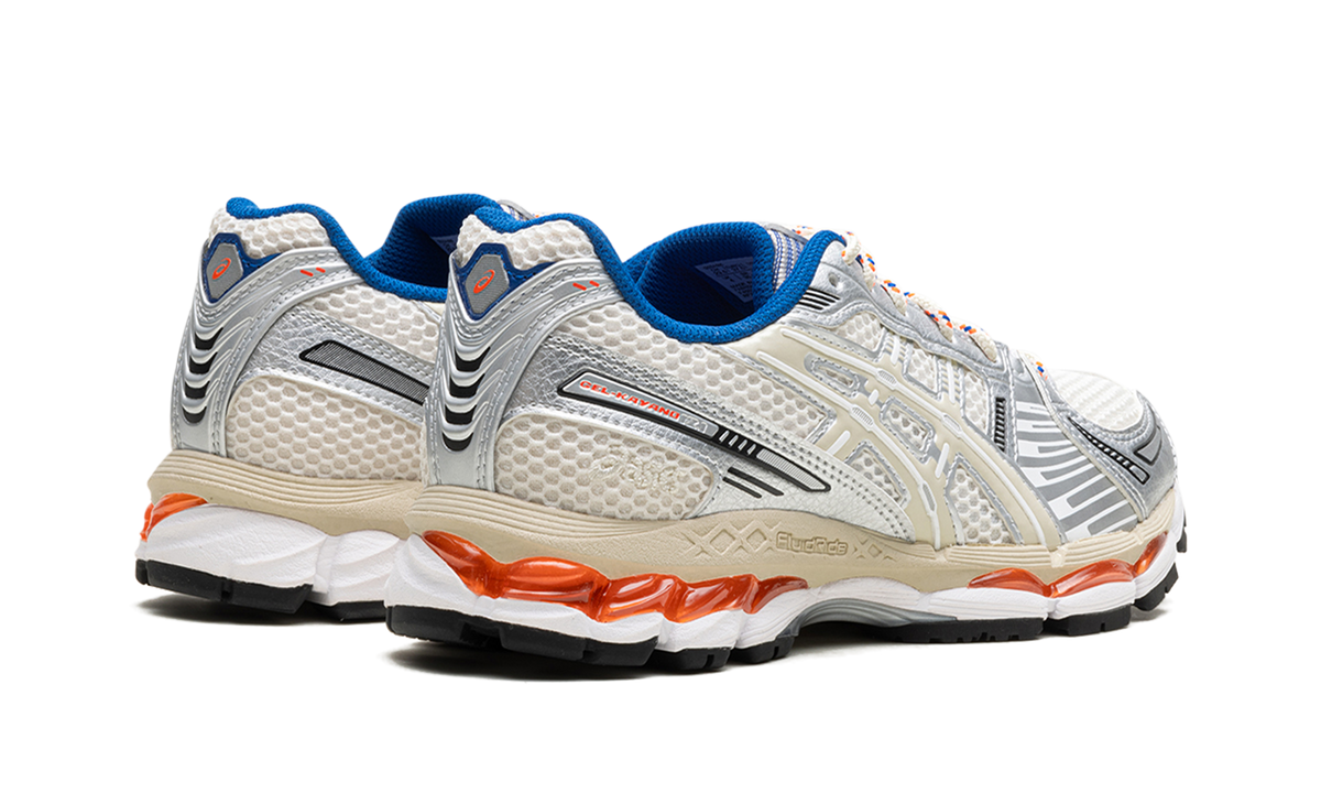 Overkicks - ASICS Gel-Kayano 12.1 Ronnie Fieg Knicks (1203A555-101) - par completo