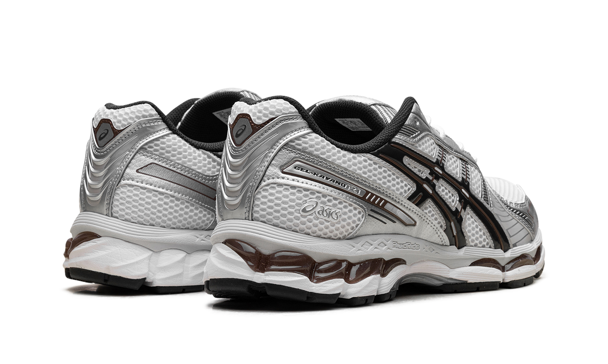 Overkicks - ASICS Gel-Kayano 12.1 White Graphite Grey Brown (1203A759-104) - par completo