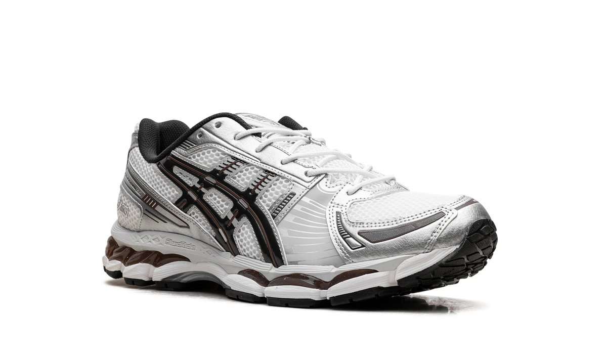 Overkicks - ASICS Gel-Kayano 12.1 White Graphite Grey Brown (1203A759-104) - detalle lateral interior