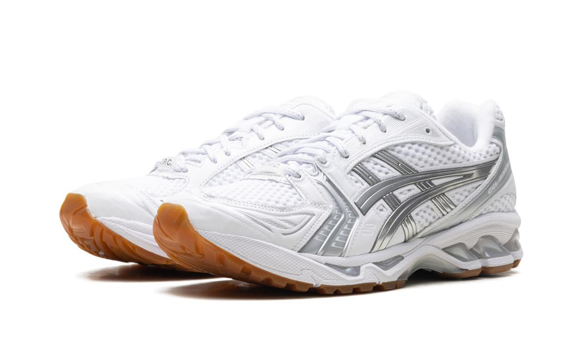 Overkicks - ASICS Gel-Kayano 14 A.P.C. White Pure Silver (1203A727-100) - vista trasera