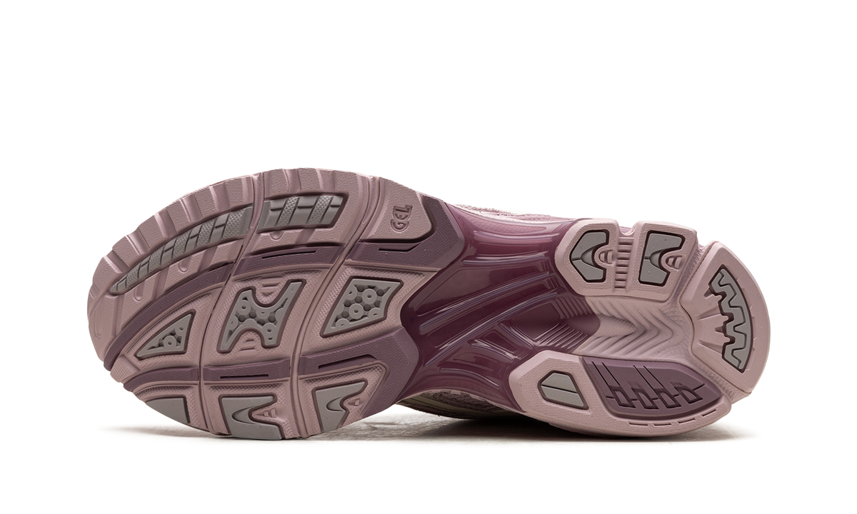 Overkicks - ASICS Gel-Kayano 14 Barely Rose Cream (Womens) (1202A105-700) - vista superior