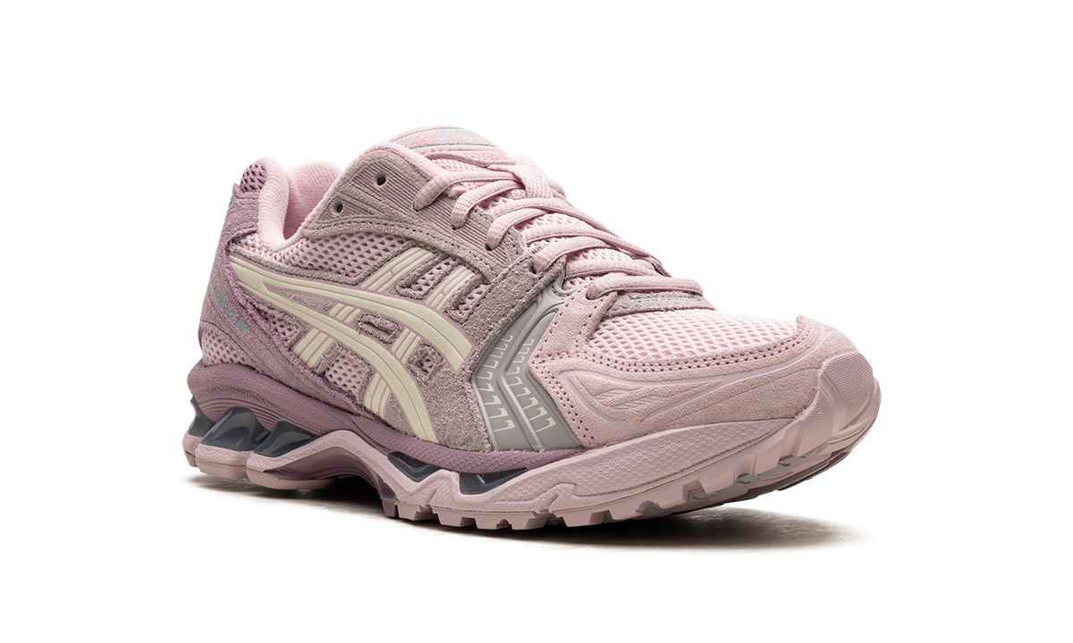 Overkicks - ASICS Gel-Kayano 14 Barely Rose Cream (Womens) (1202A105-700) - detalle lateral interior