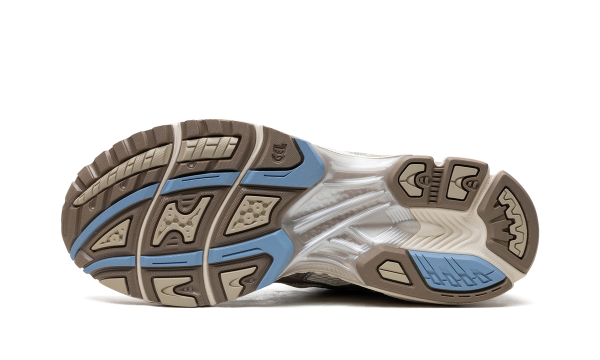 Overkicks - ASICS Gel-Kayano 14 Cream Pepper (Womens) (1202A056-113) - vista superior