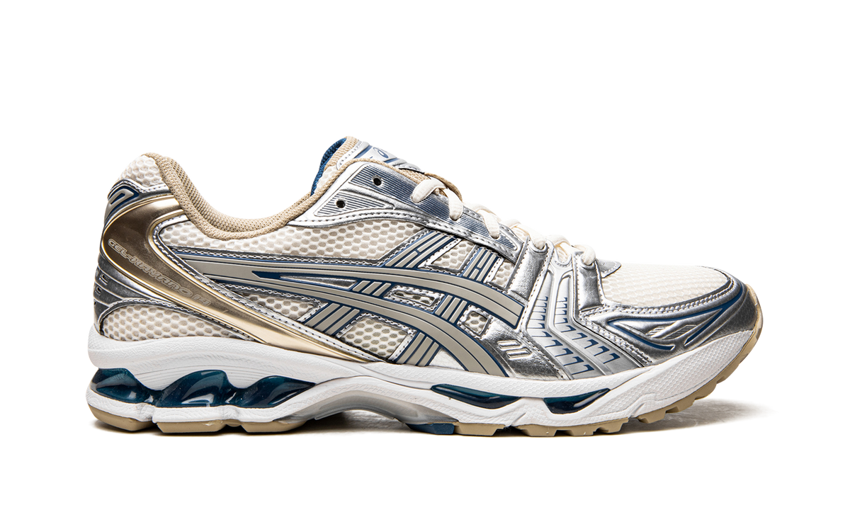 Overkicks - ASICS Gel-Kayano 14 Cream Pure Silver Champagne (1201A019-105) - detalle talon