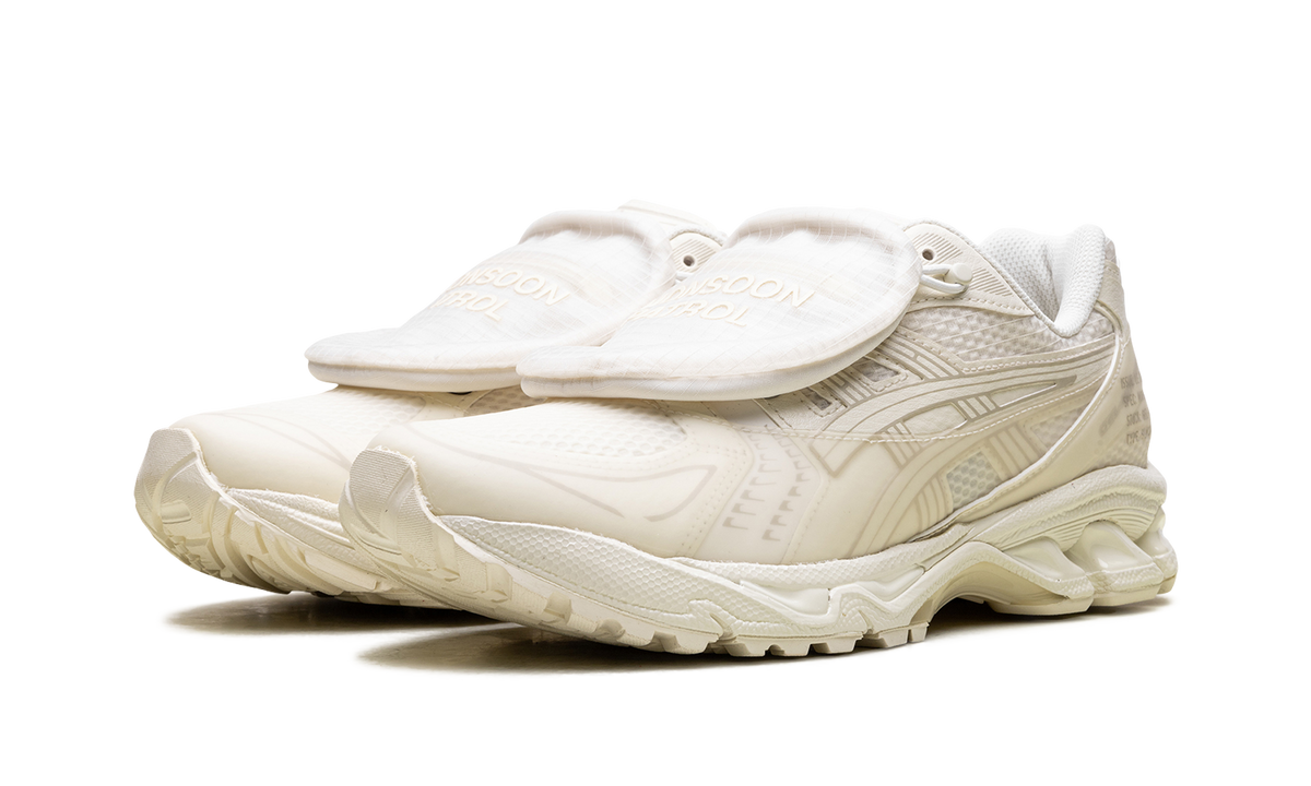 Overkicks - ASICS Gel-Kayano 14 SBTG x Limited Edt Monsoon Patrol Cream (1201A975-100) - vista trasera